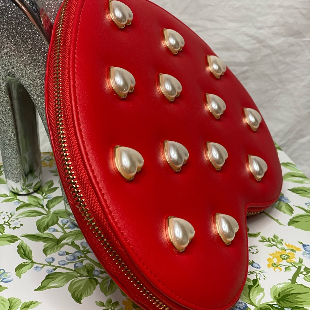 Cato fashion, heart clutch zipper ,red color  (NWT) - Picture 2 of 3